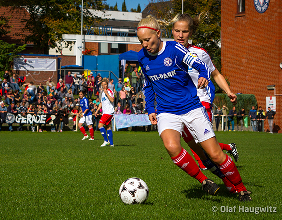 Nordic Photos Lübeck - Weibliche Sportfotografie im Norden und ganz Europa - DFB Pokal 2015/16